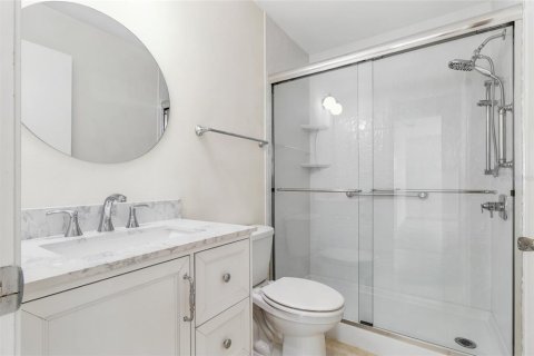 House in Palm Harbor, Florida 2 bedrooms, 123.75 sq.m. № 2203781 - photo 23