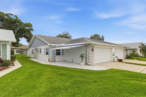 House in Palm Harbor, Florida 2 bedrooms, 123.75 sq.m. № 2203781 - photo 27