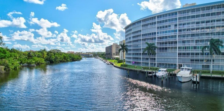 Condo in Deerfield Beach, Florida, 2 bedrooms  № 2387920