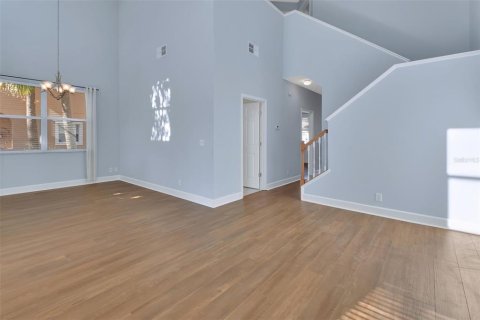 Купить таунхаус в Деланд, Флорида 6 комнат, 152.08м2, № 1810236 - фото 4