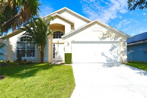 House in Davenport, Florida 4 bedrooms, 176.98 sq.m. № 2316585
