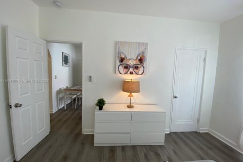 Immobilier commercial à vendre à Miami Beach, Floride: 748.05 m2 № 1811667 - photo 4