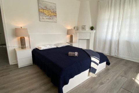 Immobilier commercial à vendre à Miami Beach, Floride: 748.05 m2 № 1811667 - photo 7
