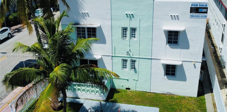 Immobilier commercial à Miami Beach, Floride 748.05 m2 № 1811667