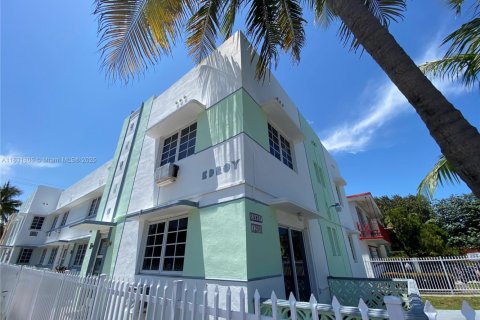 Immobilier commercial à vendre à Miami Beach, Floride: 748.05 m2 № 1811667 - photo 17