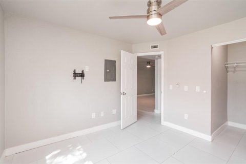 Condo in Punta Gorda, Florida, 2 bedrooms № 2103037 - photo 10