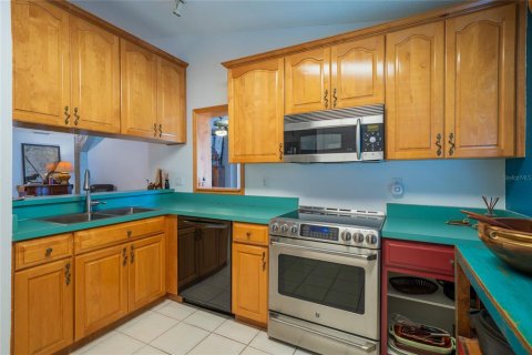 Condominio en venta en Saint Petersburg, Florida, 2 dormitorios, 110.09 m2 № 1769936 - foto 20