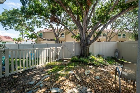 Condominio en venta en Saint Petersburg, Florida, 2 dormitorios, 110.09 m2 № 1769936 - foto 10