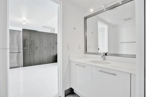 Copropriété à louer à Miami, Floride: 1 chambre, 70.98 m2 № 2386903 - photo 19