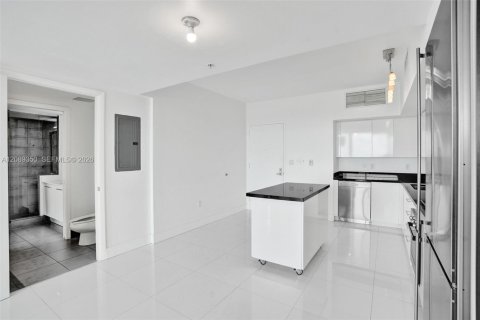 Copropriété à louer à Miami, Floride: 1 chambre, 70.98 m2 № 2386903 - photo 6