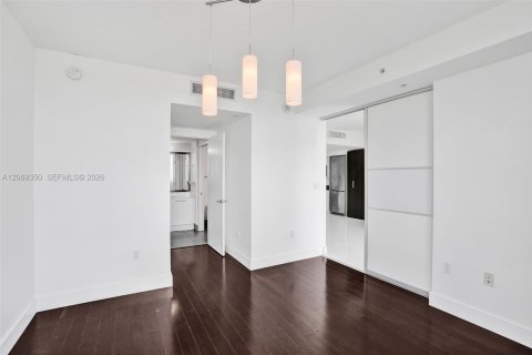 Copropriété à louer à Miami, Floride: 1 chambre, 70.98 m2 № 2386903 - photo 14