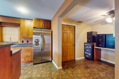 Apartment in Dunnellon, Florida 2 bedrooms, 146.23 sq.m. № 1792928 - photo 10