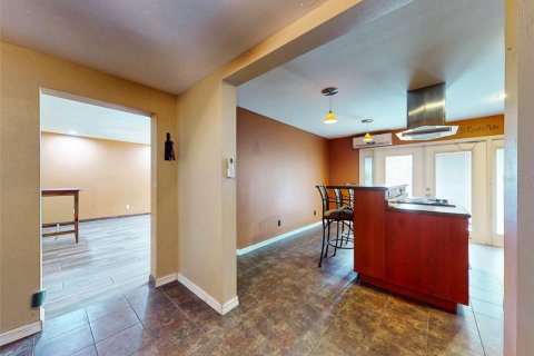 Apartment in Dunnellon, Florida 2 bedrooms, 146.23 sq.m. № 1792928 - photo 5