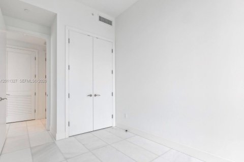 Copropriété à louer à Miami, Floride: 2 chambres, 102.38 m2 № 2328747 - photo 15