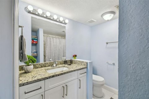 Townhouse in Tampa, Florida 2 bedrooms, 96.34 sq.m. № 1744257 - photo 30