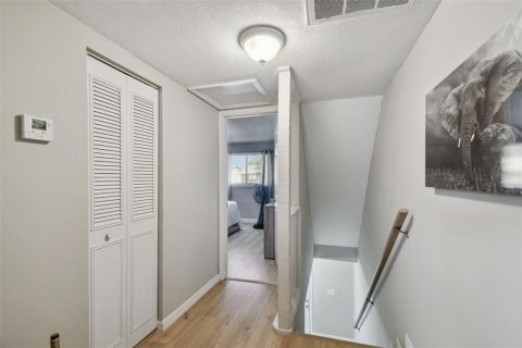 Townhouse in Tampa, Florida 2 bedrooms, 96.34 sq.m. № 1744257 - photo 28
