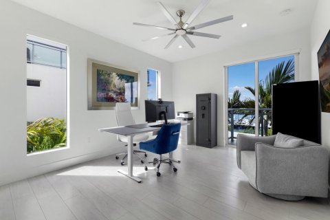 Villa ou maison à vendre à Hollywood, Floride: 4 chambres, 372.07 m2 № 2428555 - photo 25