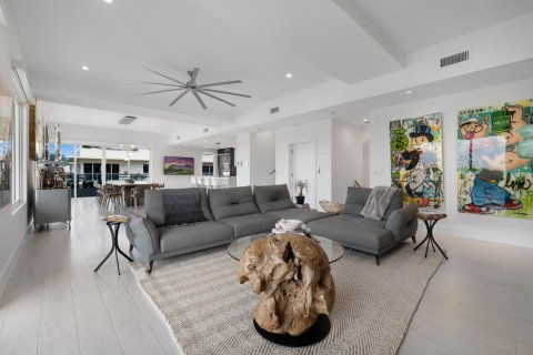 Villa ou maison à vendre à Hollywood, Floride: 4 chambres, 372.07 m2 № 2428555 - photo 5