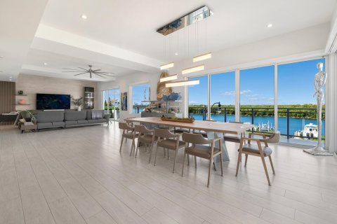 Villa ou maison à vendre à Hollywood, Floride: 4 chambres, 372.07 m2 № 2428555 - photo 7