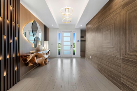 Villa ou maison à vendre à Hollywood, Floride: 4 chambres, 372.07 m2 № 2428555 - photo 2