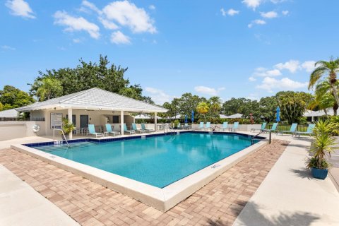 Condominio en alquiler en Palm Beach Gardens, Florida, 2 dormitorios, 105.44 m2 № 1098750 - foto 1