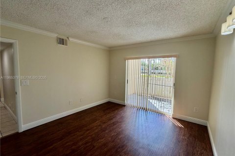 Снять в аренду кондоминиум в Хайалиа, Флорида 2 спальни, 102.75м2, № 2030103 - фото 12