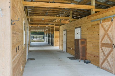 Купить виллу или дом в Бруксвилл, Флорида 10 комнат, 218.78м2, № 1298425 - фото 16