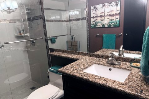 Copropriété à vendre à Pompano Beach, Floride: 2 chambres, 91.04 m2 № 1961877 - photo 22