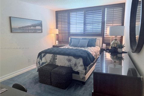 Copropriété à vendre à Pompano Beach, Floride: 2 chambres, 91.04 m2 № 1961877 - photo 24