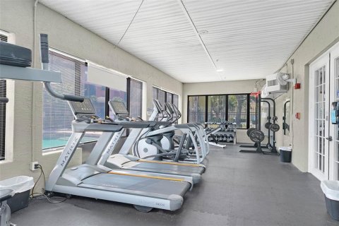 Condo in Orlando, Florida, 2 bedrooms  № 2144695 - photo 27