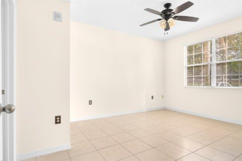Condo in Orlando, Florida, 2 bedrooms  № 2144695 - photo 18