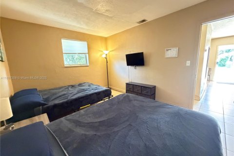 Appartement à louer à Dania Beach, Floride: 2 chambres, 143.35 m2 № 1948785 - photo 13