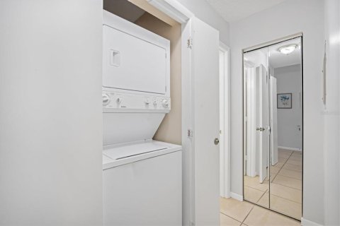 Купить кондоминиум в Брейдентон, Флорида 6 комнат, 109.07м2, № 1909632 - фото 14