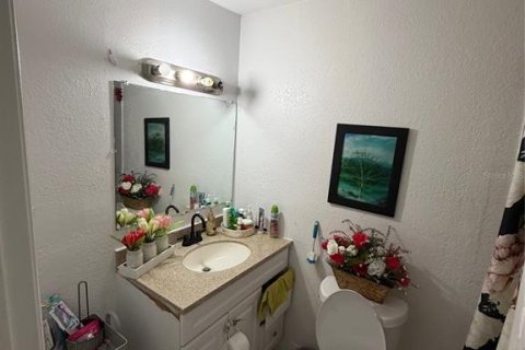 Villa ou maison à vendre à Titusville, Floride: 4 chambres, 162.76 m2 № 2151120 - photo 7
