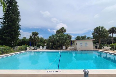 Condo in Sarasota, Florida, 2 bedrooms  № 1853395 - photo 29