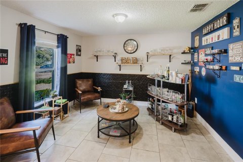 Casa en venta en Kissimmee, Florida, 5 dormitorios, 264.4 m2 № 1857861 - foto 4