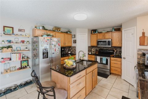 Casa en venta en Kissimmee, Florida, 5 dormitorios, 264.4 m2 № 1857861 - foto 11