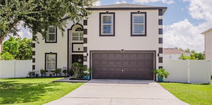 Villa ou maison à Kissimmee, Floride 5 chambres, 264.4 m2 № 1857861