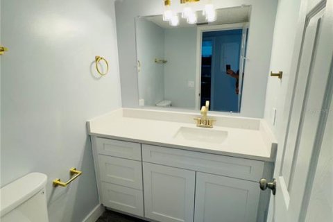 Condo in Orlando, Florida, 2 bedrooms  № 2195335 - photo 4