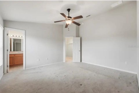 Villa ou maison à louer à Davenport, Floride: 3 chambres, 116.31 m2 № 2091404 - photo 8