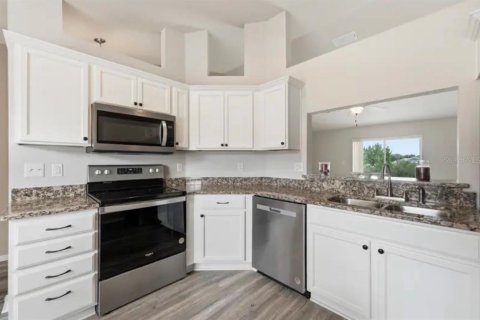Villa ou maison à louer à Davenport, Floride: 3 chambres, 116.31 m2 № 2091404 - photo 5