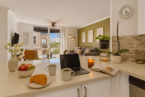 Condominio en alquiler en Aventura, Florida, 1 dormitorio, 69.68 m2 № 2088632 - foto 1