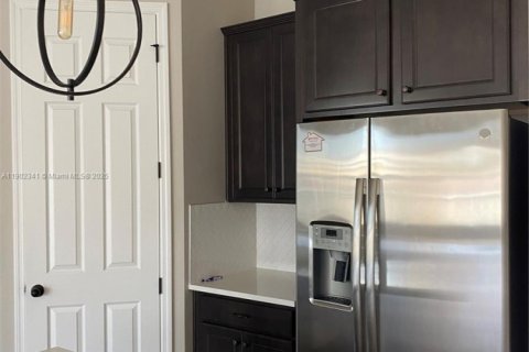 Villa ou maison à louer à Winter Haven, Floride: 4 chambres № 1955495 - photo 9