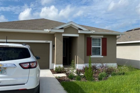 Villa ou maison à louer à Winter Haven, Floride: 4 chambres № 1955495 - photo 2