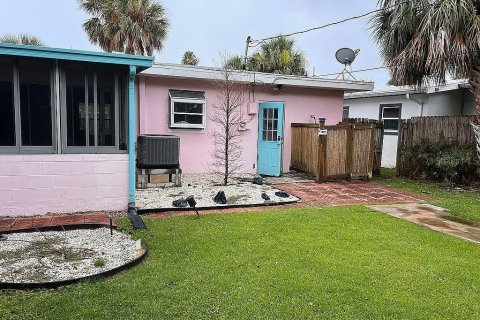 House in Clearwater, Florida 2 bedrooms, 96.99 sq.m. № 1846786 - photo 5