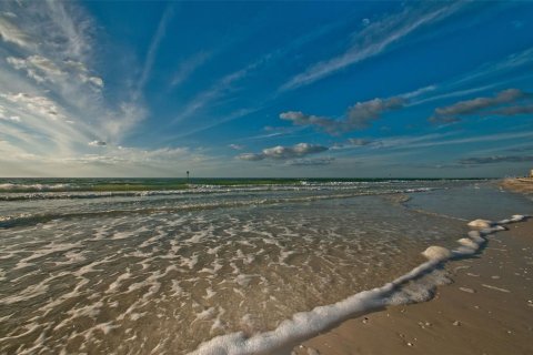 House in Clearwater, Florida 2 bedrooms, 96.99 sq.m. № 1846786 - photo 15
