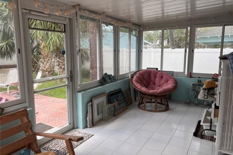 House in Clearwater, Florida 2 bedrooms, 96.99 sq.m. № 1846786 - photo 11