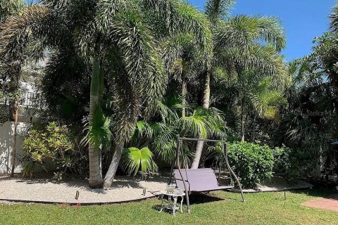 House in Clearwater, Florida 2 bedrooms, 96.99 sq.m. № 1846786 - photo 6