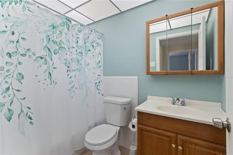 House in Port Charlotte, Florida 4 bedrooms, 121.33 sq.m. № 2217003 - photo 16