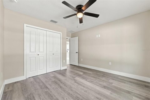 House in Leesburg, Florida 3 bedrooms, 139.35 sq.m. № 2428651 - photo 27